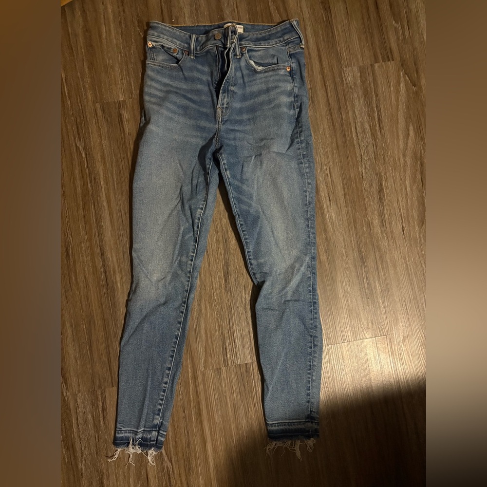 American Eagle Outfitters Light Blue Skinny Jeans